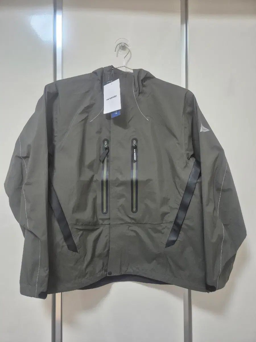 アンドワンダー 2 5 L ハイカー レイン ジャケット カーキ XL 105