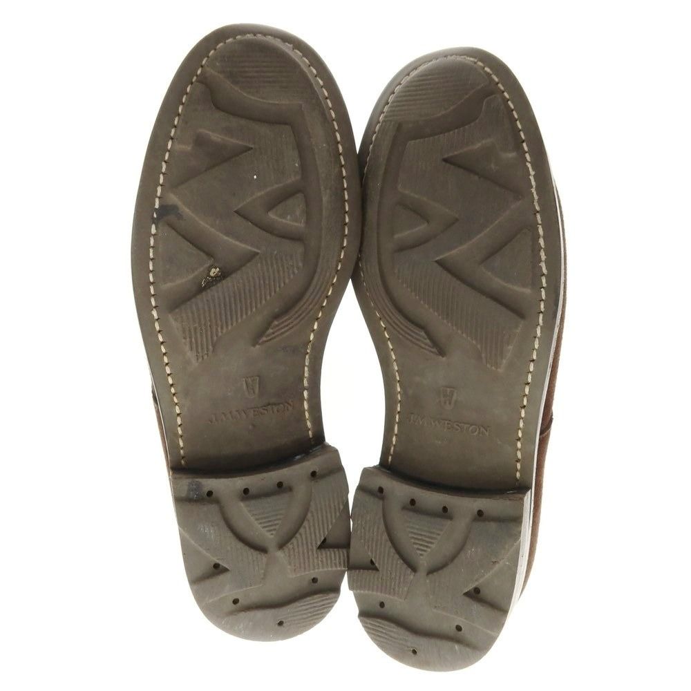 ダークブラウン