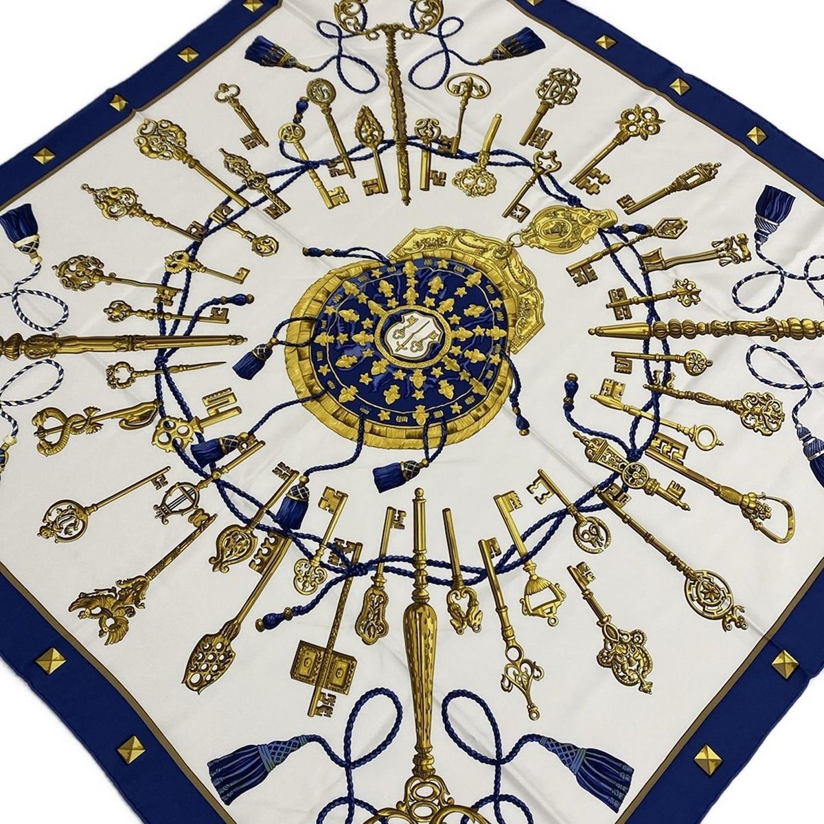 HERMES エルメス スカーフ カレ90 黒×白×マルチ LES CLES|キー 鍵 シルク