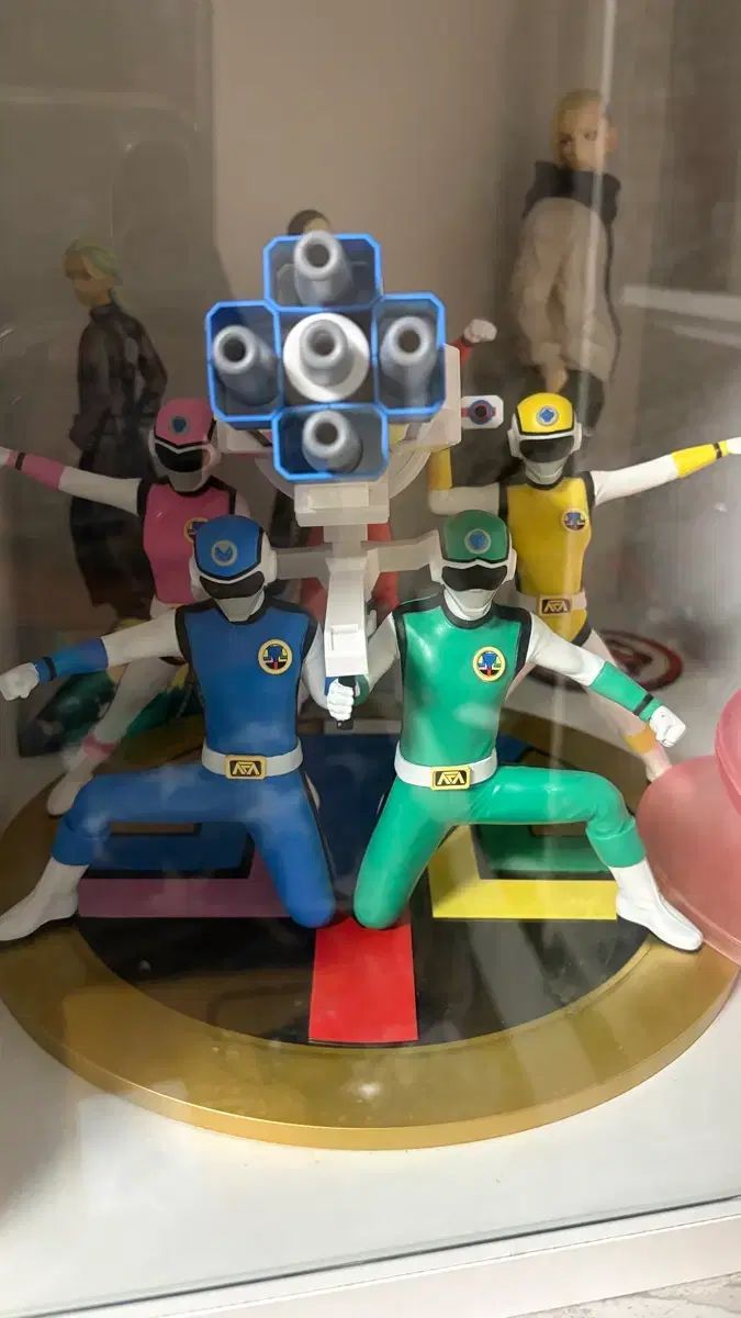 【新品未開封】韓国限定　超新星フラッシュマン　フィギュア　東映正規品　戦隊　希少 地球防衛隊 懐中電灯マン 超新星フラッシュマン フィギュア 出品