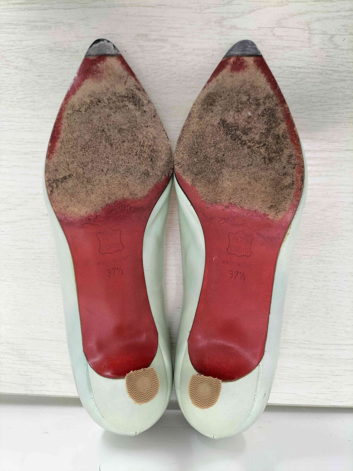 【美品】 Christian Louboutin ポインテッド パンプス 37 Authentic Christian Louboutin Big Lips Black Matte Steel Metal