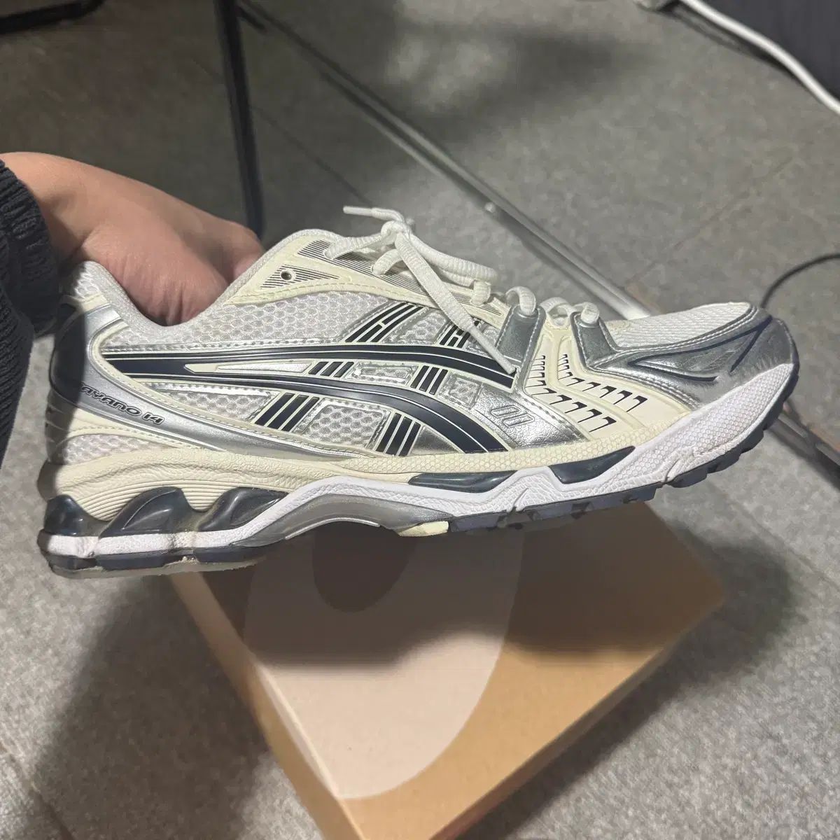 ゲル カヤノ 14 白 ミッドナイト w 280