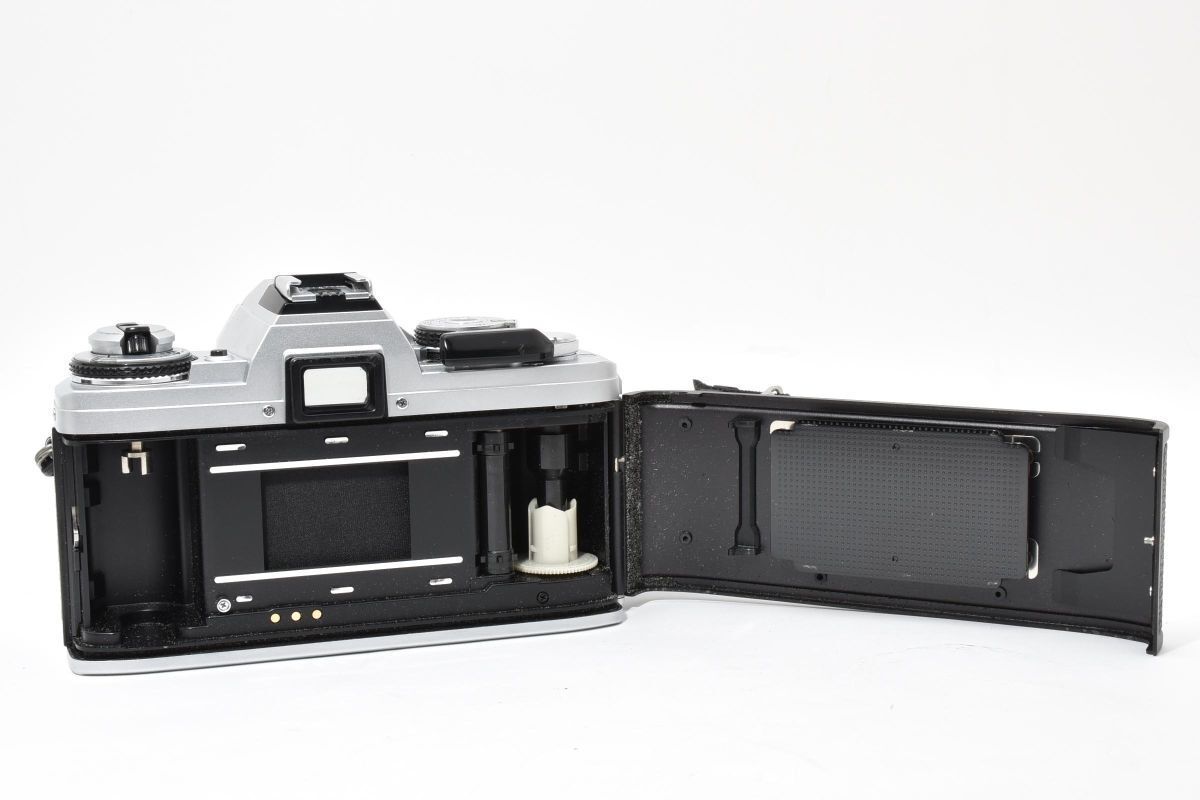  品 MINOLTA X-700 シルバー 訳あり YM 4680 105 一眼レフカメラ(フィルム) フィルムカメラ