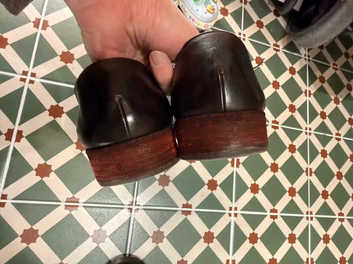  ペトロソーラーハム Years ago ホールCUT THE B ドビ ローファー ブーツ 革靴