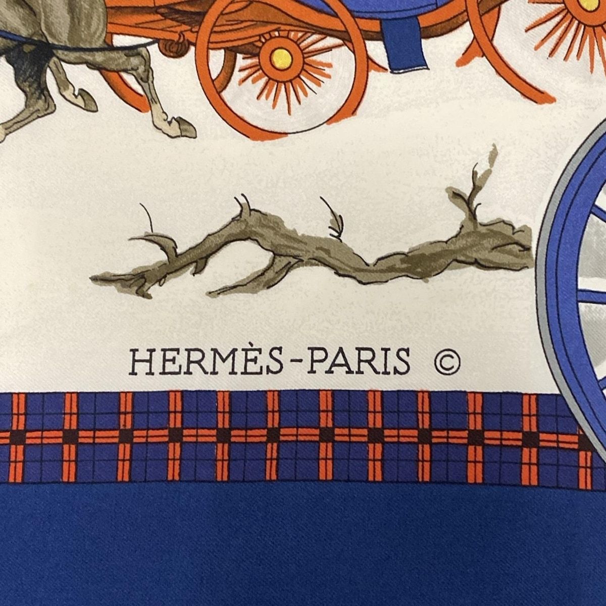 HERMES エルメス スカーフ カレ90 アイボリー×ダークネイビー×マルチ L Hiver en Poste 冬の郵便馬車