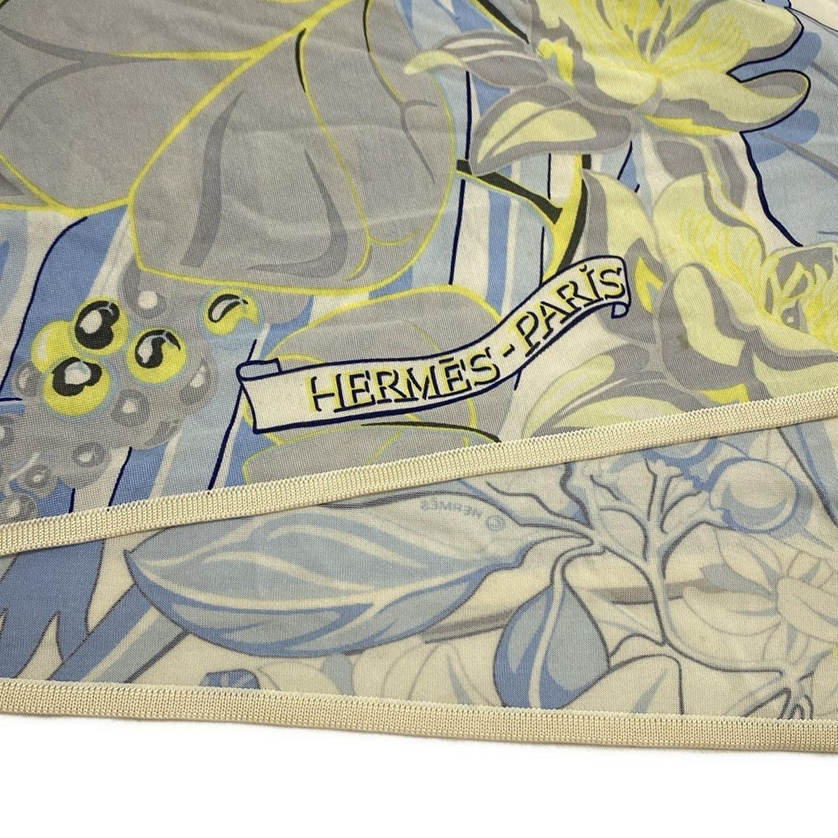 HERMES(エルメス) スカーフ美品 ポワンテュー ブルー×白×マルチ 鳥