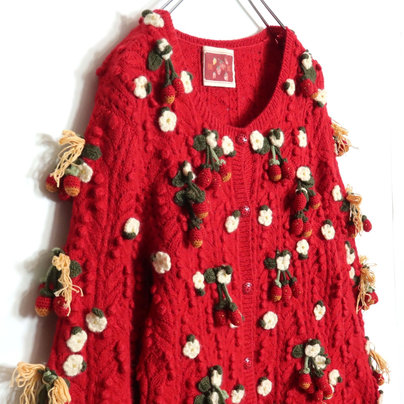 美品】ピンクハウス☆苺モチーフいっぱい♪ニットカーディガン 赤系