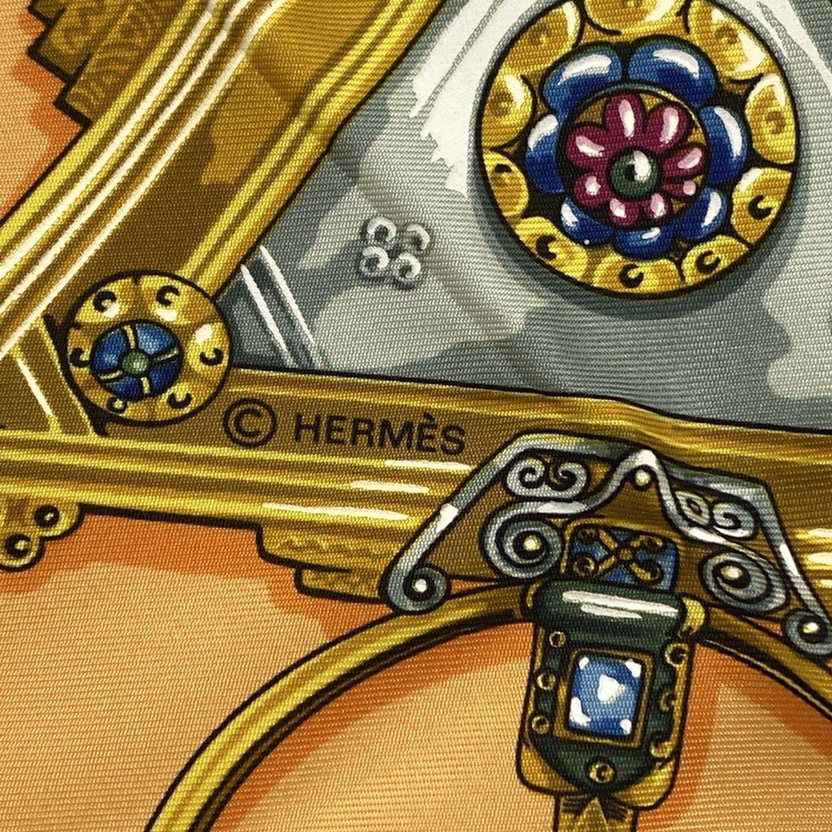 HERMES エルメス スカーフ カレ90 ベージュ×ライトグリーン×マルチ PARURES DES SABLES|ジュエリー