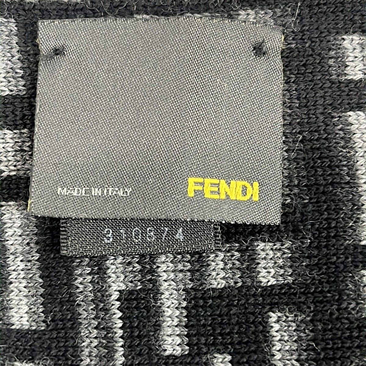 FENDI フェンディ マフラー - 黒×グレー ズッカ柄 ウール