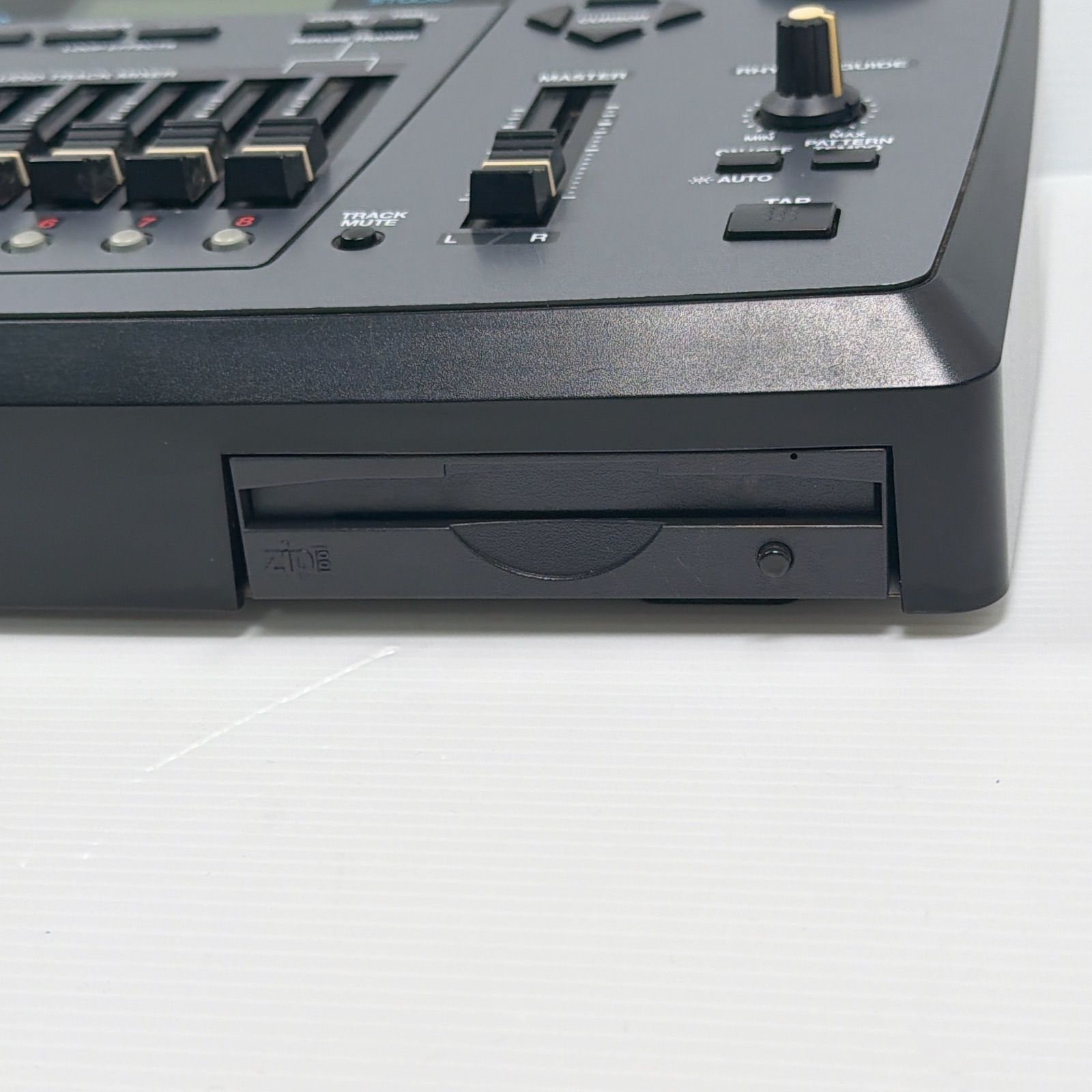  BOSS BR-8 マルチトラックレコーダー Roland ACアダプター付き マルチトラックレコーダー 配信機器 PA機器 レコーディング機器