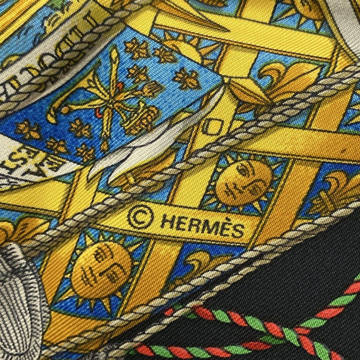 HERMES エルメス スカーフ カレ90 黒×ダークイエロー×マルチ GARDE NATIONAL