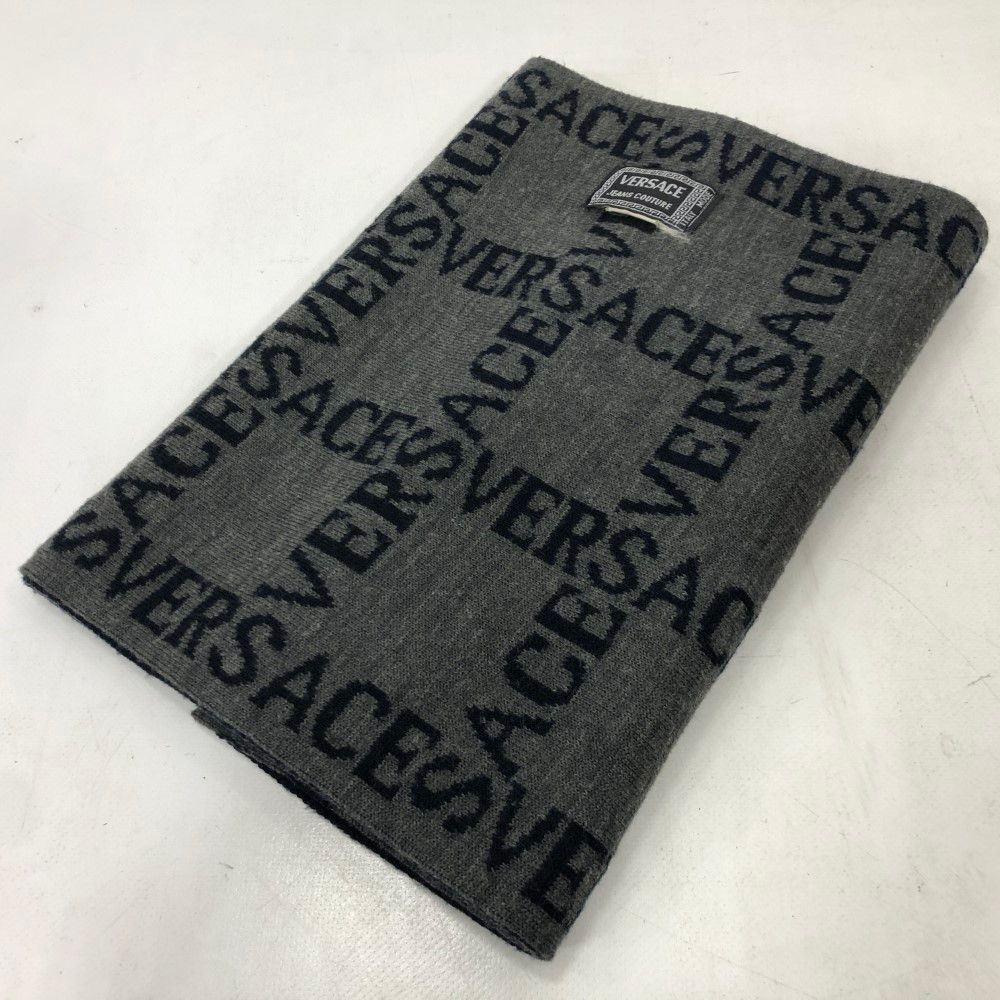07 w 1159 VERSACE ヴェルサーチェ ジーンズ クチュール メンズ スカーフ マフラー グレー ブラック 品