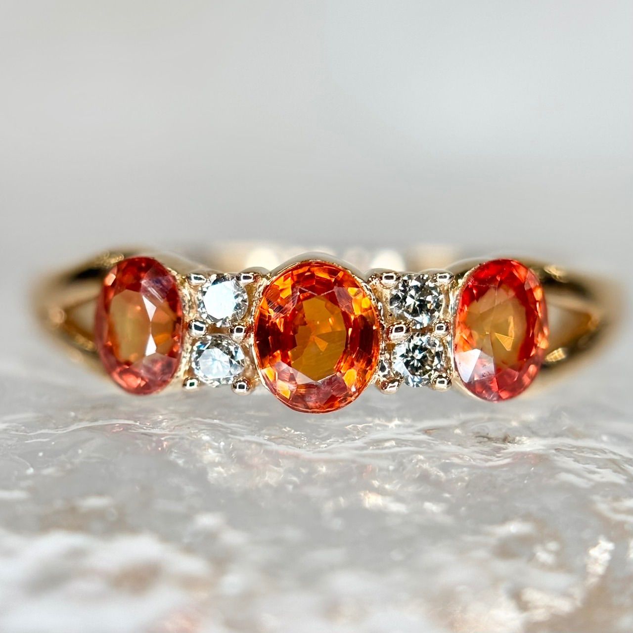 K18 オレンジサファイア 0.70ct ダイヤモンド 0.05ct リング - メルカリ