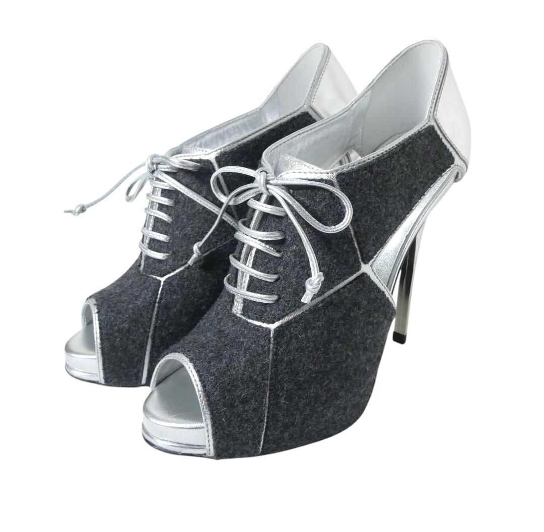 ロジェヴィヴィエ　ヒール　34 新品同様 Roger Vivier ロジェヴィヴィエ サイズ36 約23㎝ エナメル