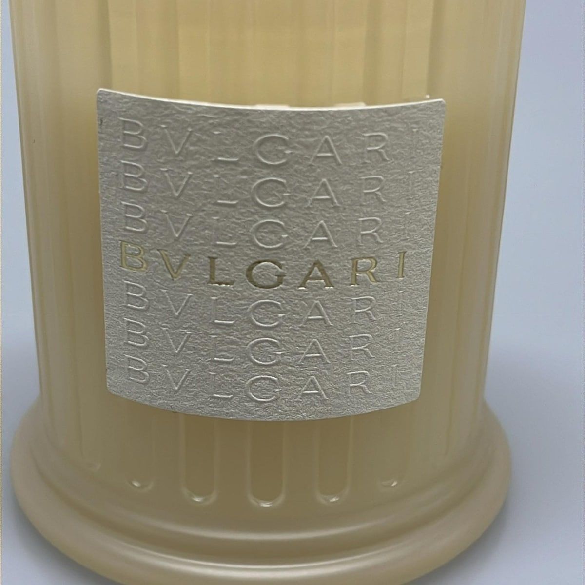 アイボリー×ネイビー×ベージュ