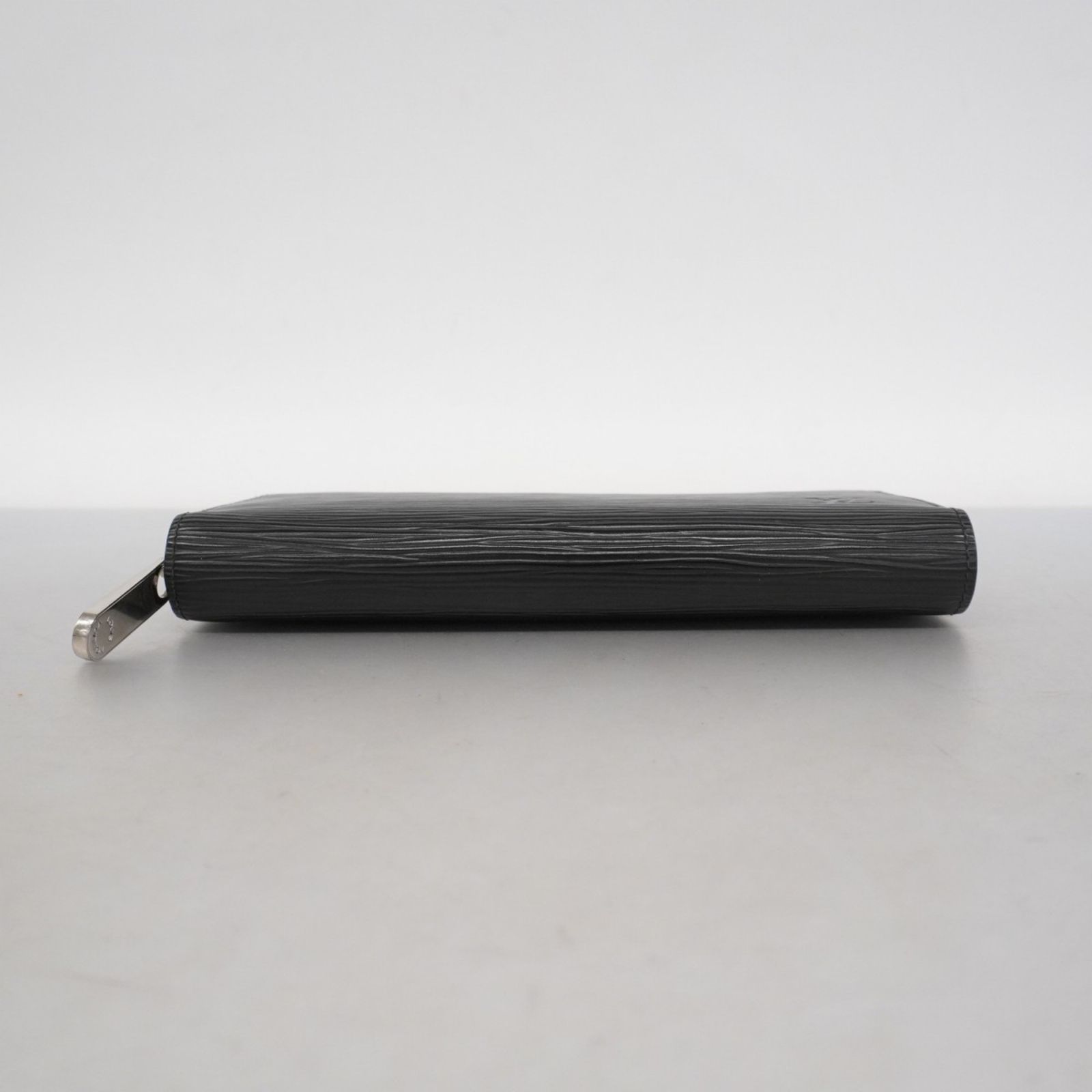 ルイ ヴィトン Louis Vuitton 長財布 エピ ジッピーウォレット M 61857 ノワールメンズ レディース