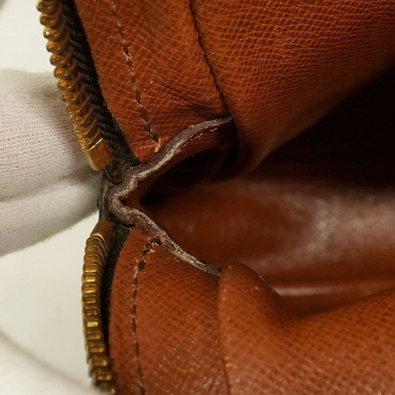 ショルダーバッグ モノグラム