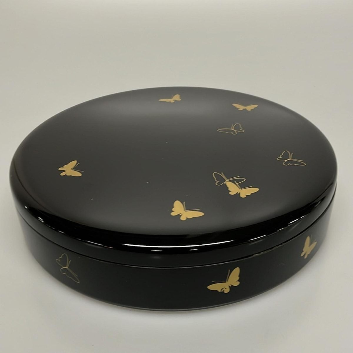 HANAE MORI ハナエモリ 食器 - 黒×ゴールド 重箱|CHIKICHIC|バタフライ 蝶