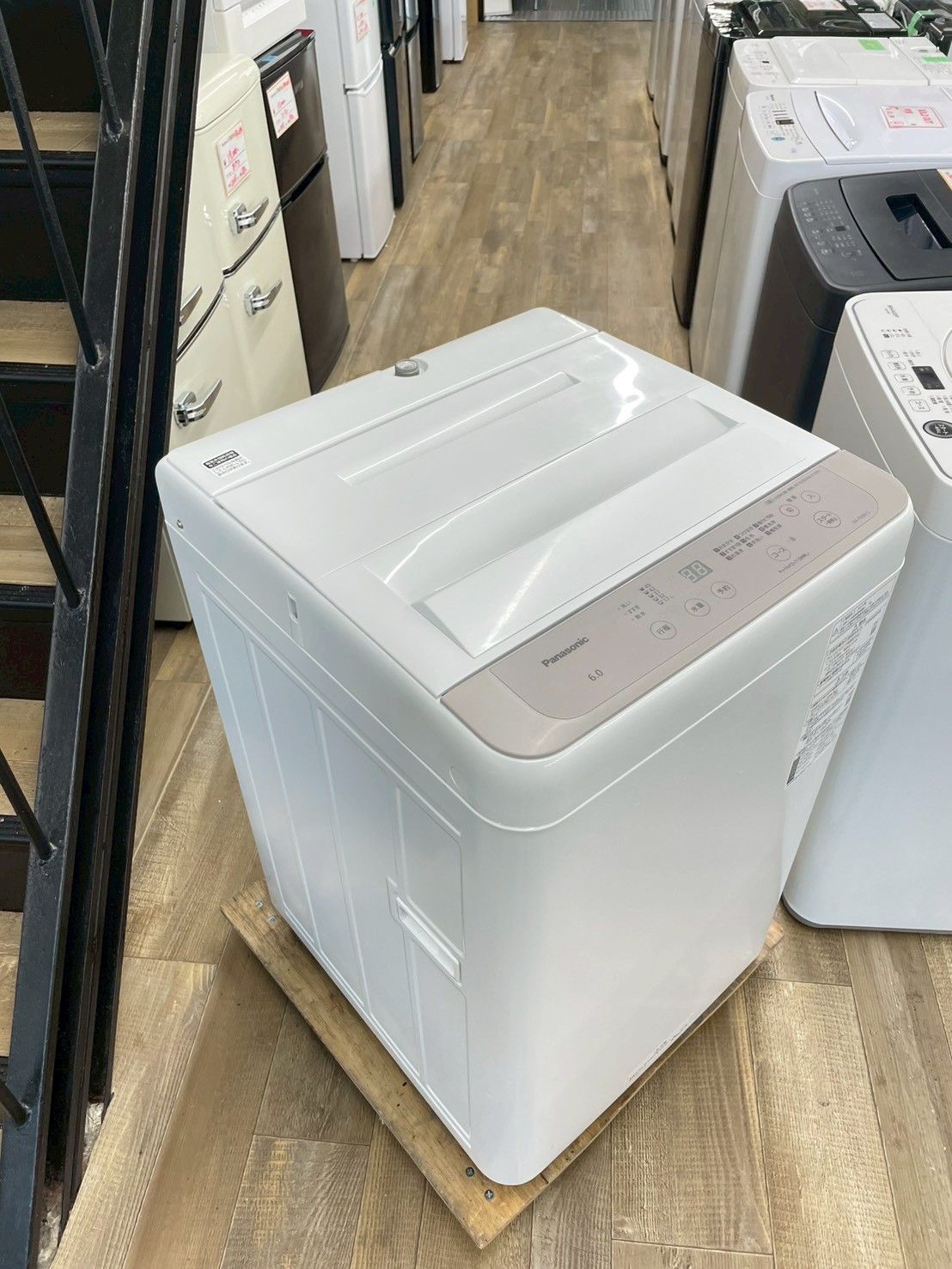 大阪 3か月保障付き 洗濯機 パナソニック 6 kg 2021年 NA F 60 B 15 SS 307