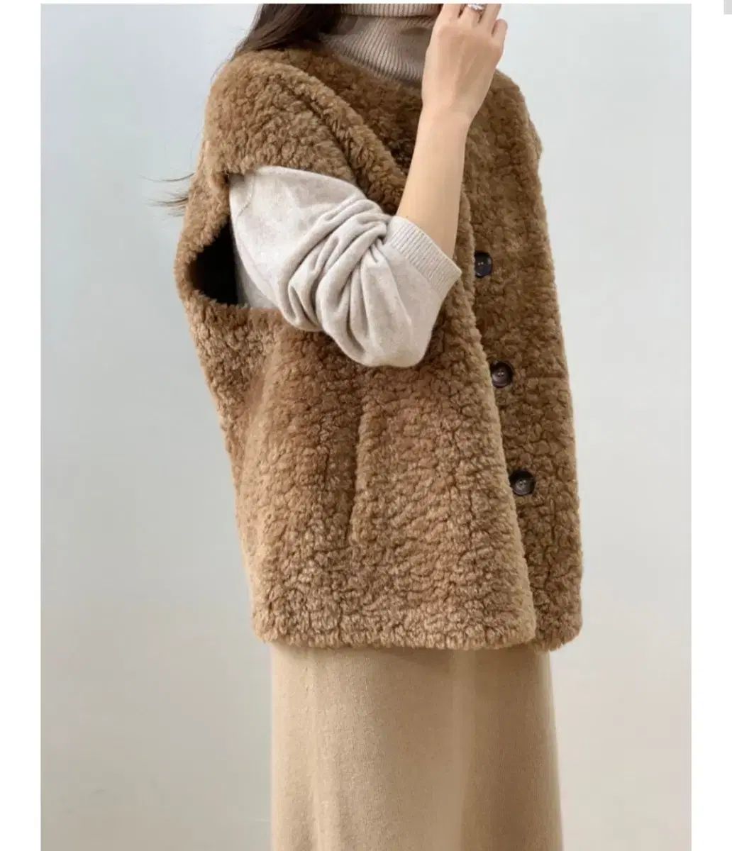 完全フィット感 ブラウン ボアファー ベスト