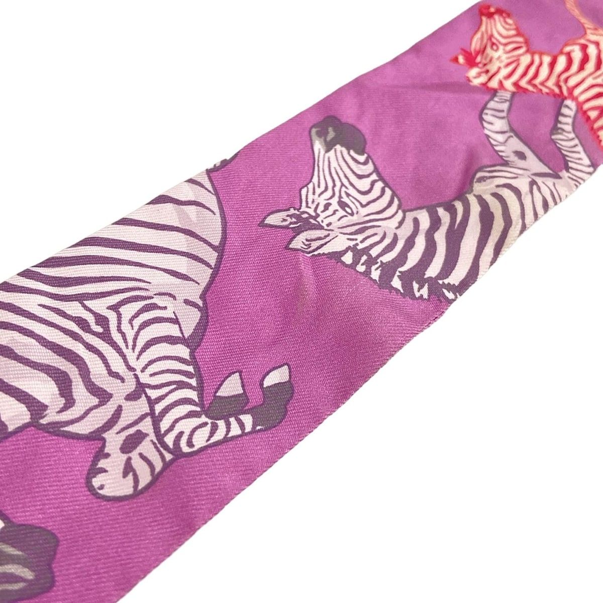  HERMES エルメス スカーフ ツイリー ライトパープル×白×マルチ リボンスカーフ|シマウマ柄 バンダナ スカーフ 小物