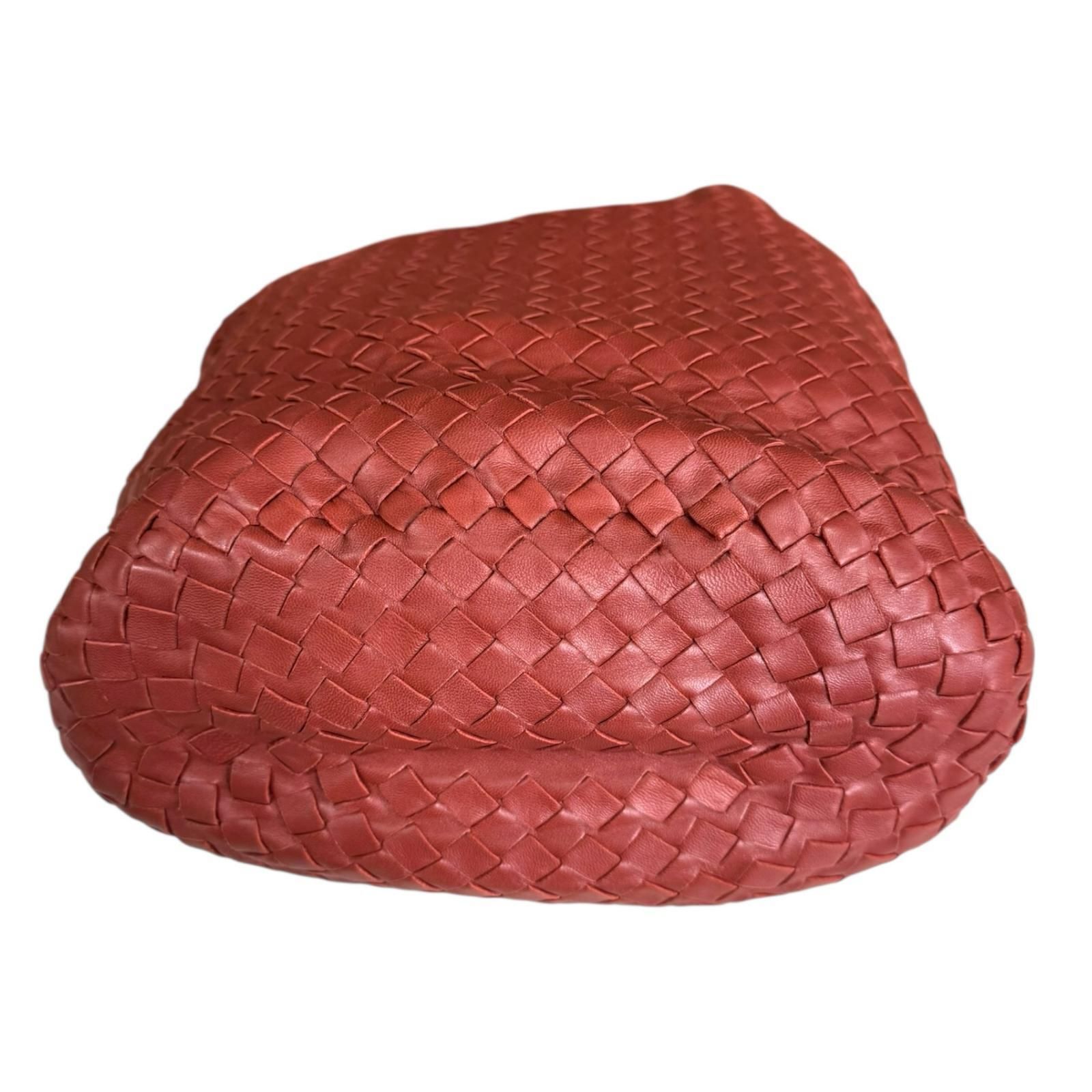 ボッテガヴェネタ イントレチャート ショルダーバッグ レザー ブラウン