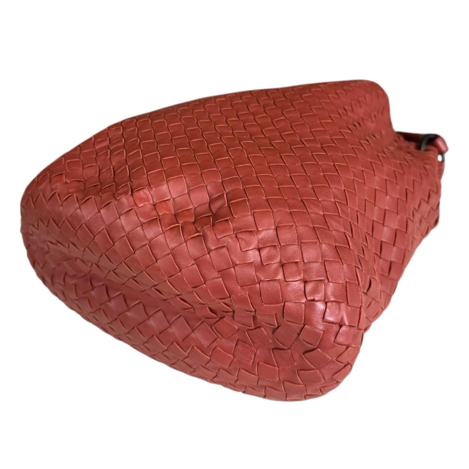 ボッテガヴェネタ イントレチャート ショルダーバッグ レザー ブラウン