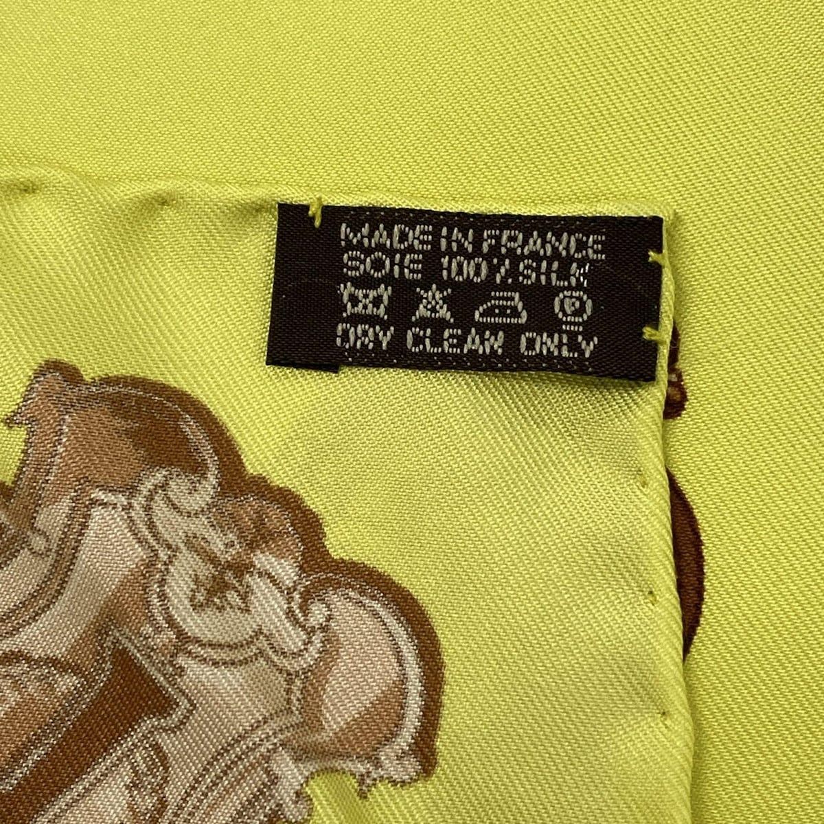 カレ90 イエローグリーン×ダークブラウン×マルチ