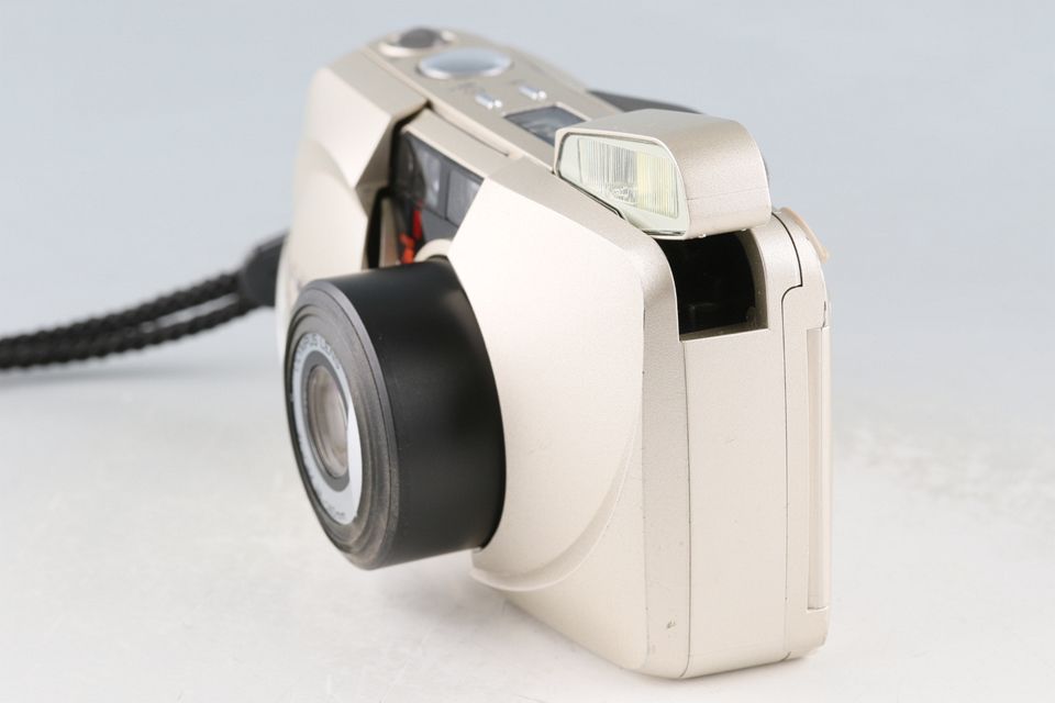 Olympus μ Zoom 140 35 mm Point - Shoot Film Camera