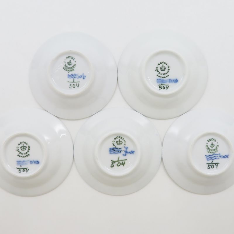 プレート ブルーフルーテッド