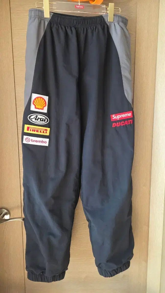シュプリーム ドゥカティ トラックパンツ L