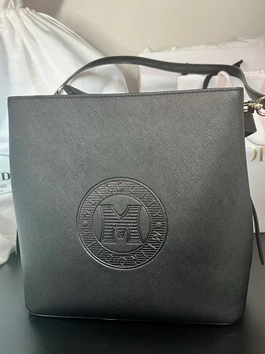 METROCITY ブラック バケットバッグ