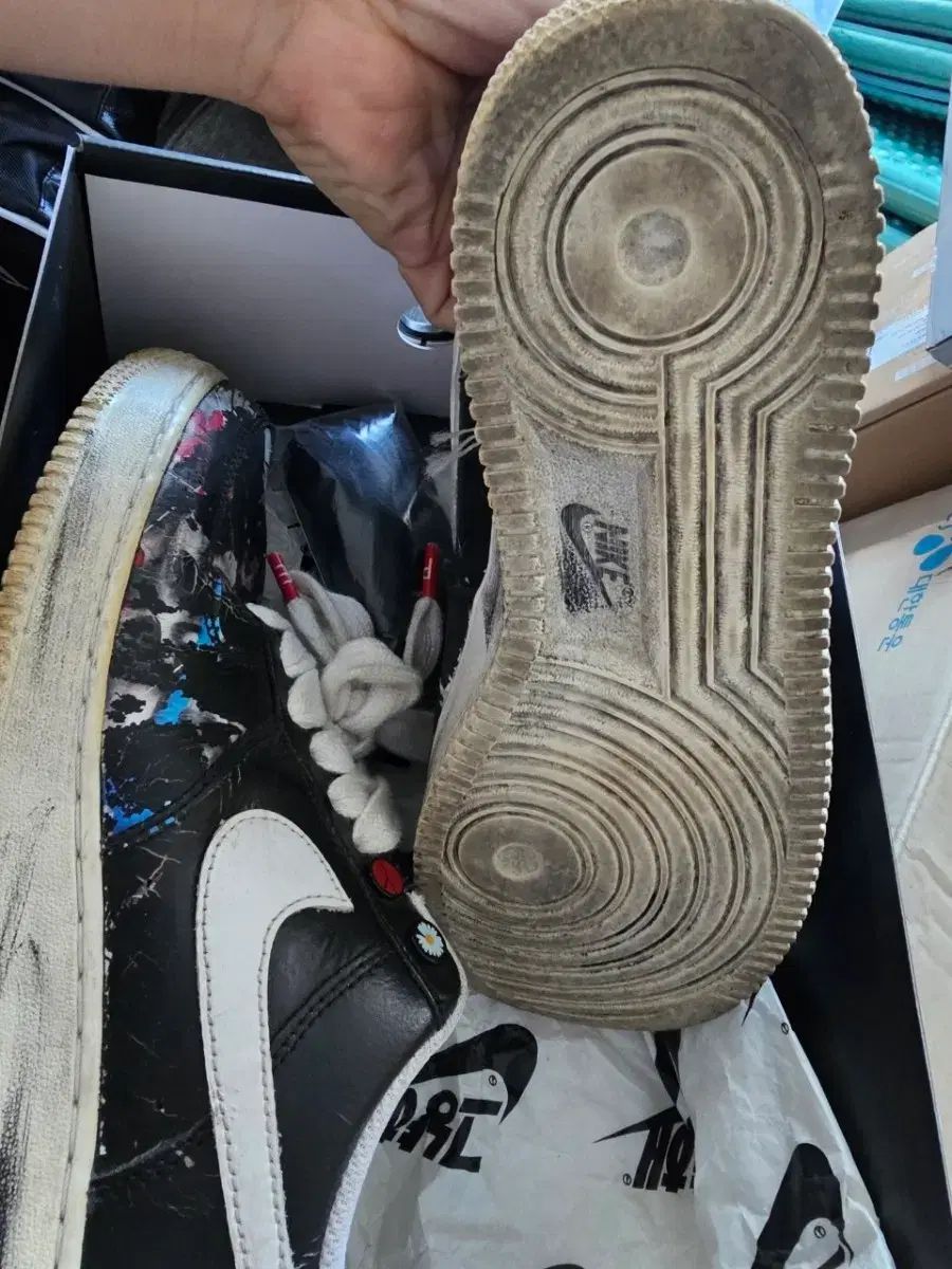 ナイキ ピースマイナスワン エアフォース 275