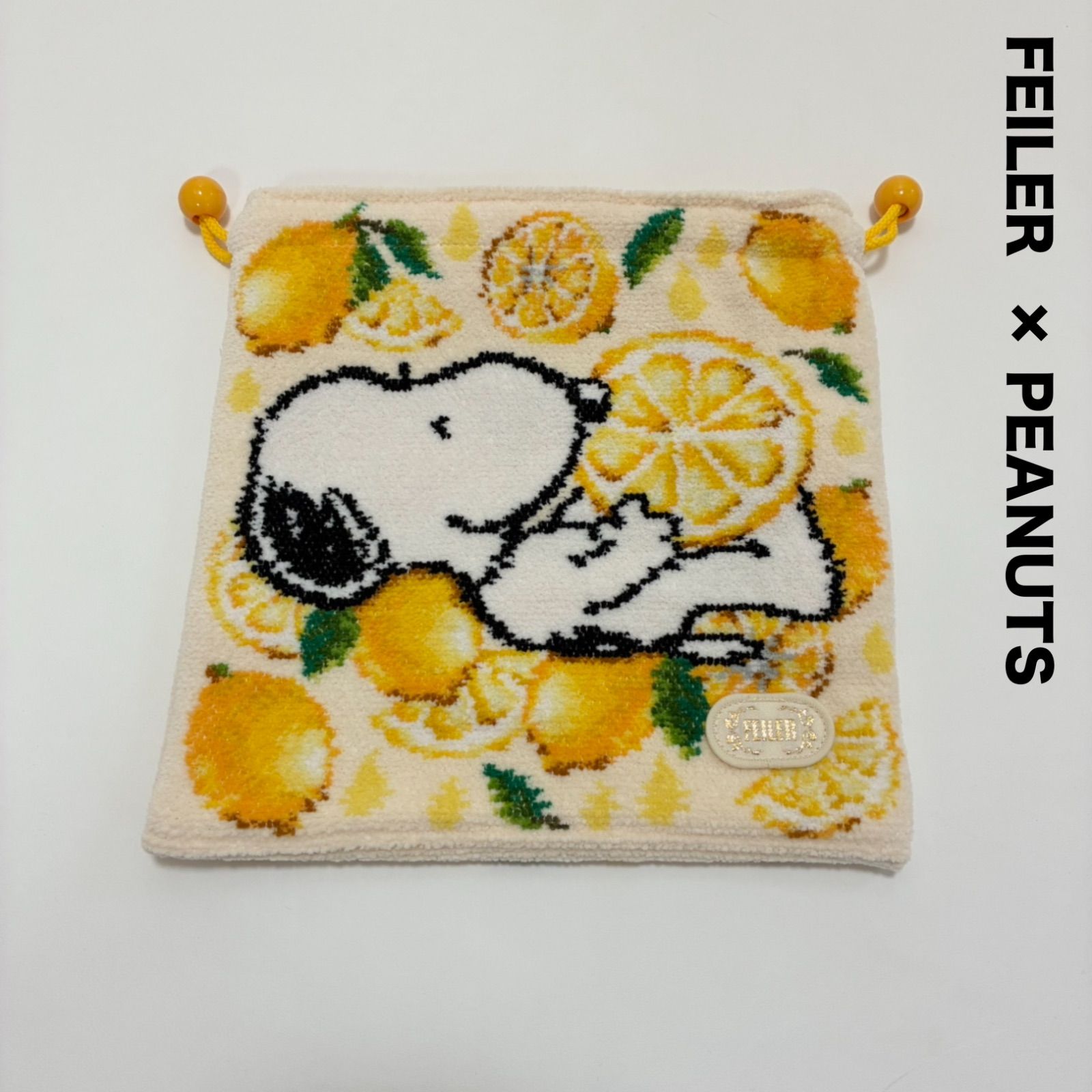 FEILERスヌーピーコラボ巾着 PEANUTS×フェイラー、ピーチを抱いた