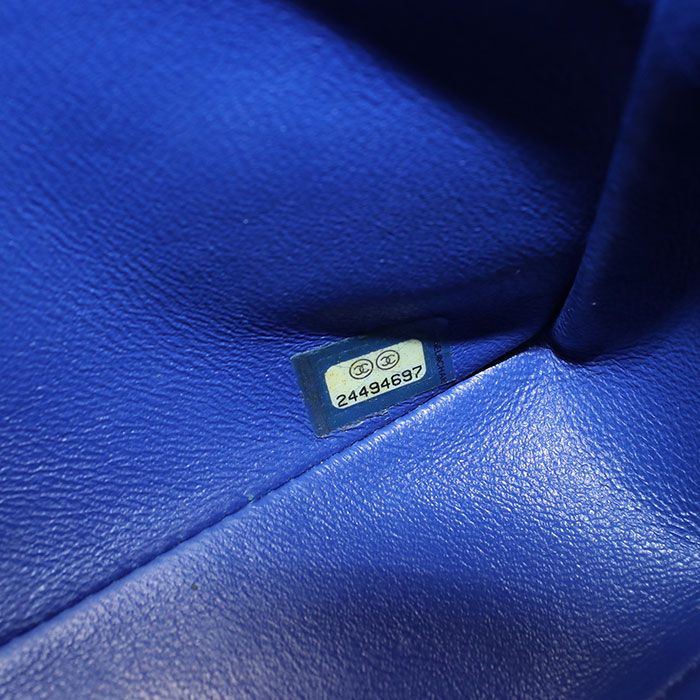 CHANEL シャネル チェーン シェブロン ショルダーバッグ ラムスキン