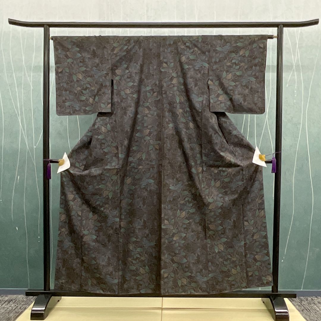 適応身長 約159 cm リサイクル着物 大島紬 証紙 しつけ糸つき 8300 00017