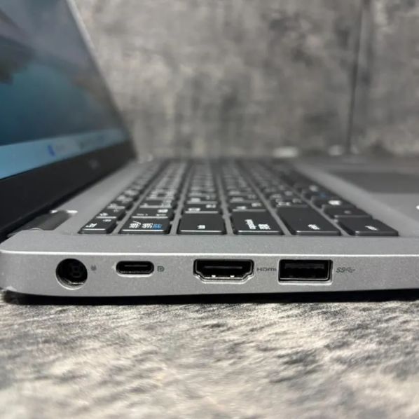 ☆Windows11 最新オフィス2024 SSD 初期設定済すぐつかえます☆DELL