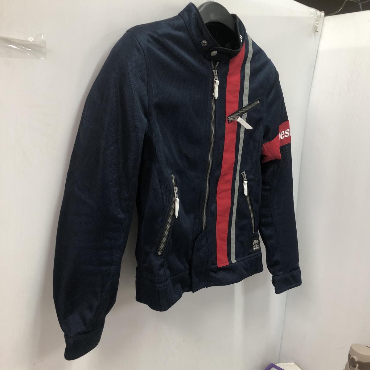 ライダースジャケット