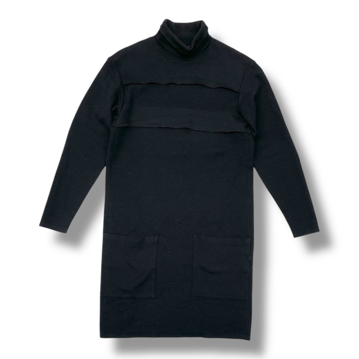 ISSEY MIYAKE イッセイミヤケ ワンピース ニット タートルネック ひざ