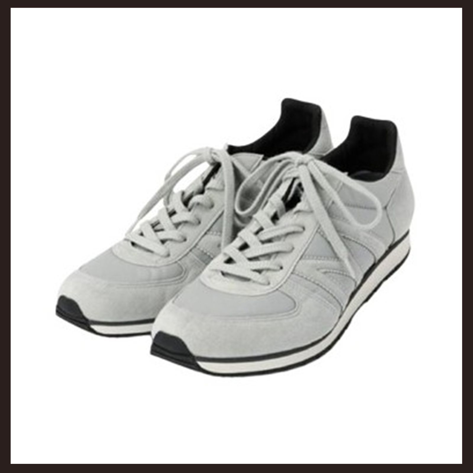 未使用 マーガレットハウエル × ミズノ ランニングシューズ 23.5 MR1 マーガレット・ハウエル×ミズノの防水スニーカー「ミズノ ハイキング