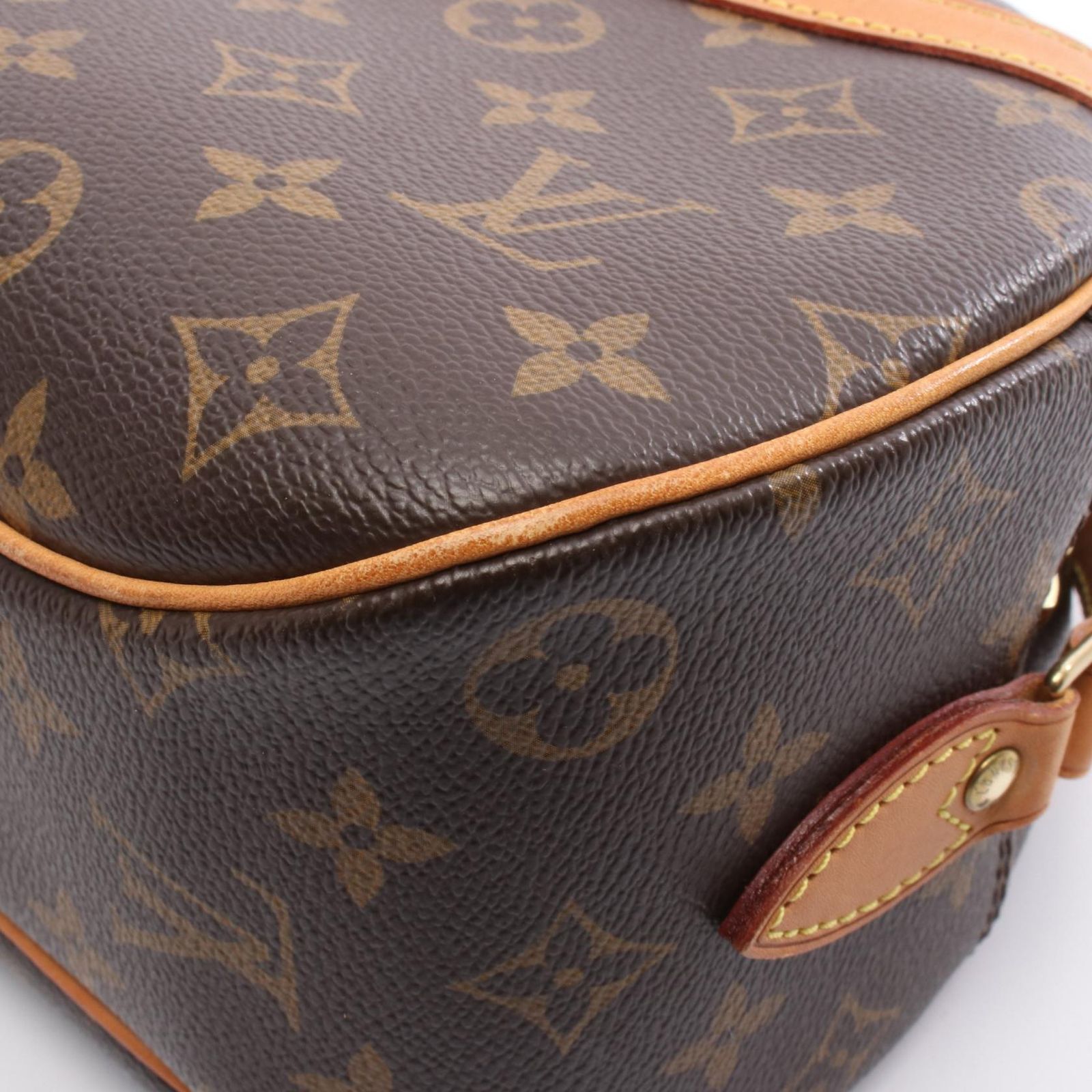 ブロワ ショルダーバッグ