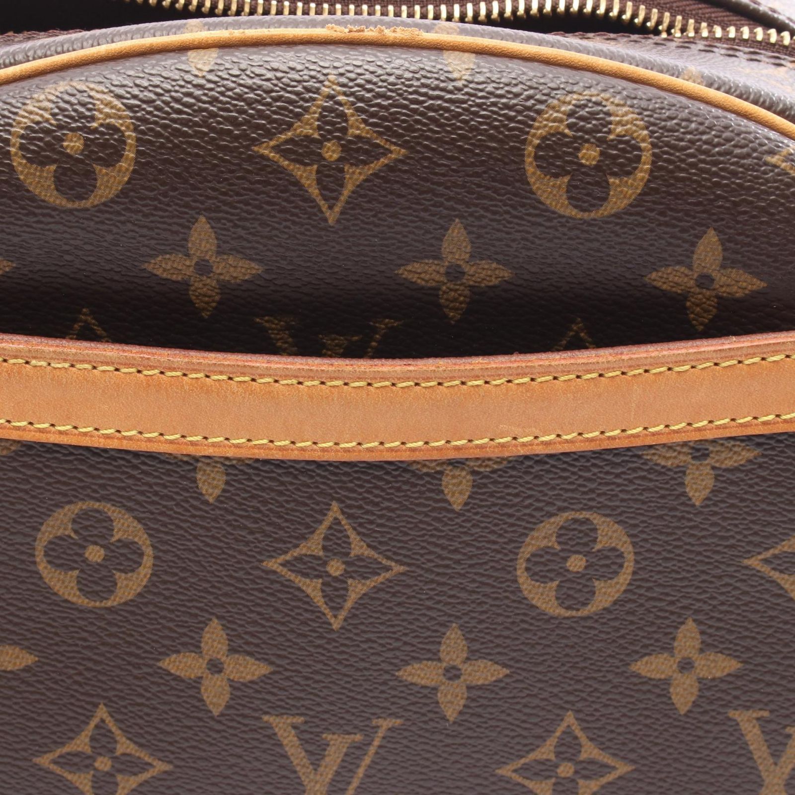 ブロワ ショルダーバッグ