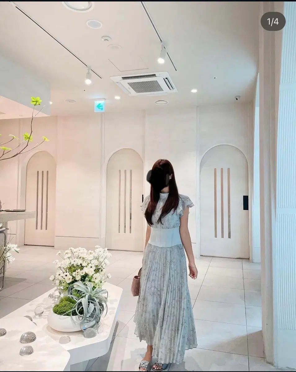 deaube is ラッフル プリーツ ONE PIECE