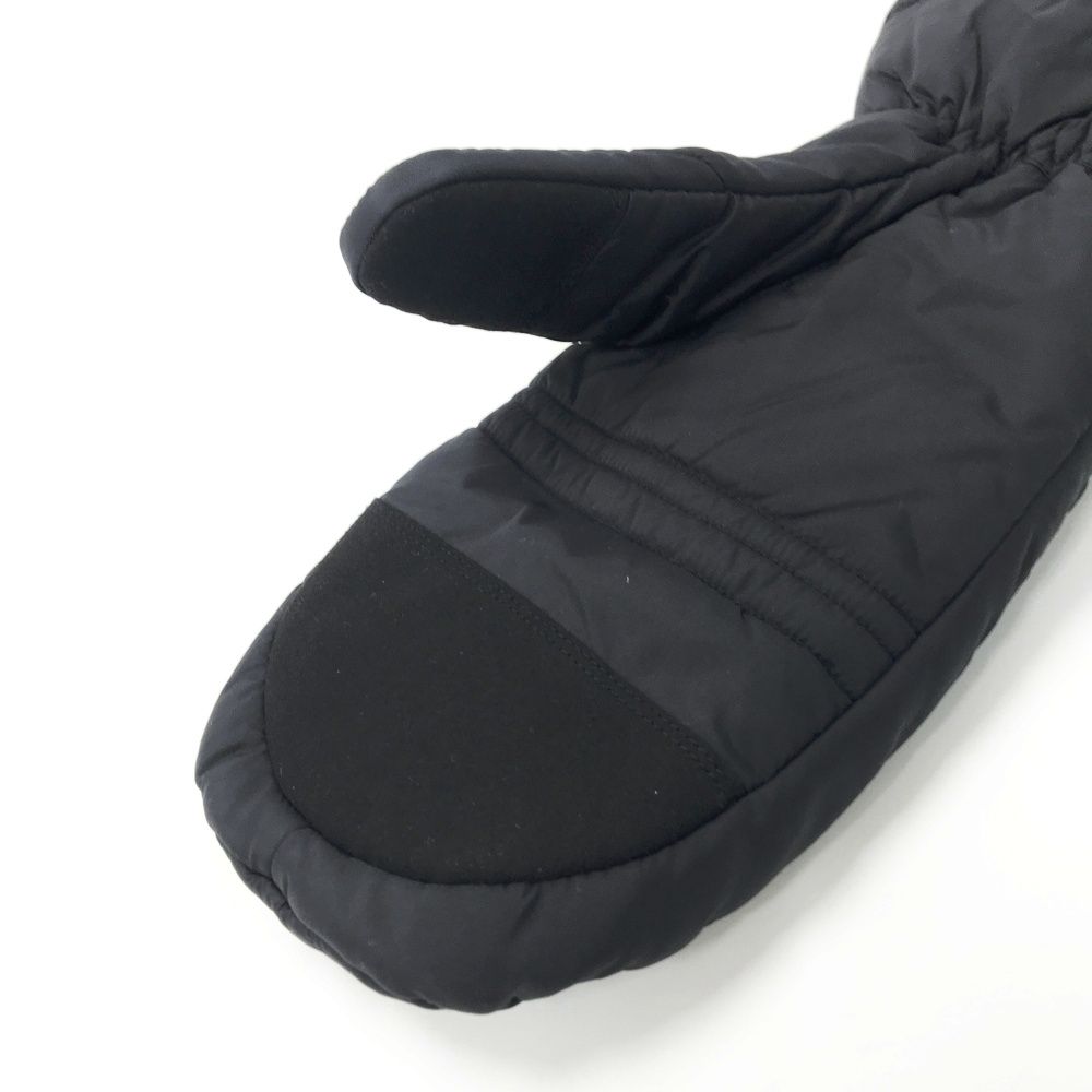 【値下げ中】1PIU1UGUALE3 ブラック ミトン 値下げ中】1PIU1UGUALE3 ブラック ミトン 1PIU1UGUALE3 RELAX(ウノピゥ