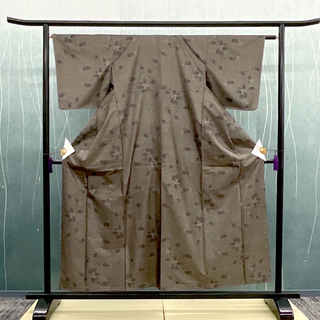 適応身長 約160 cm リサイクル着物 大島紬 しつけ糸つき 8300-00021