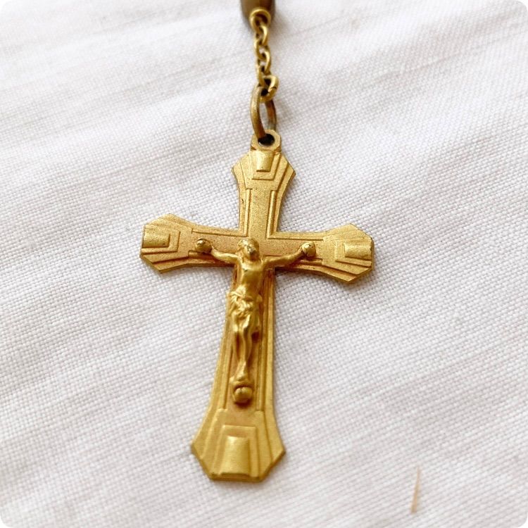 フランス直輸入 品の良いブラウンベージュカラーが美しい 神聖 ヴィンテージ ロザリオ