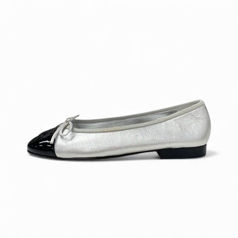 CHANEL バレエシューズ　シルバー シャネル CHANEL フラットシューズ 靴 シューズ レザー パテント