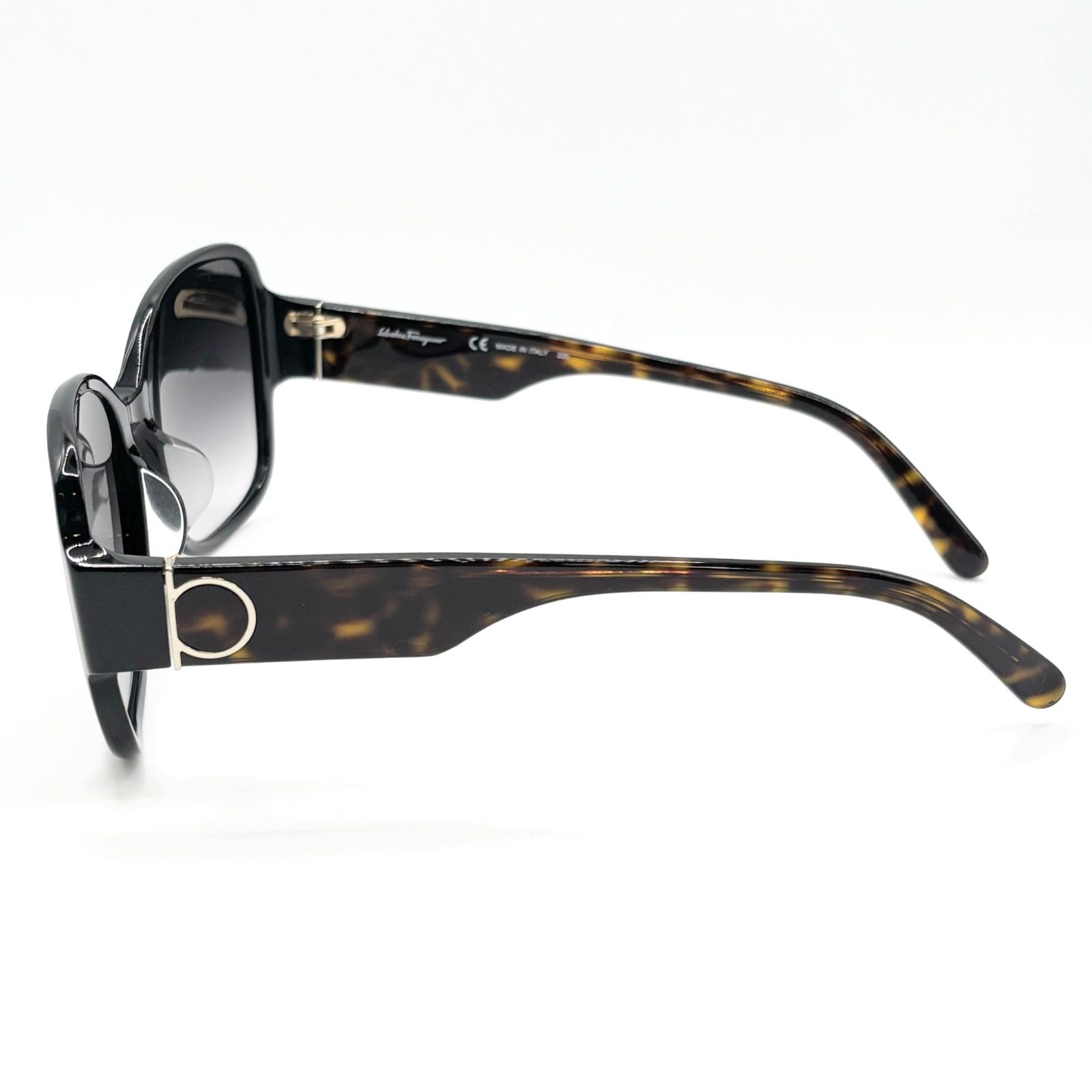 Salvatore Ferragamo サルヴァトーレ フェラガモ サングラス アイウェア べっ甲柄 イタリア製 プラスチック ブラウン ブラック 茶色 黒 006 57□17 145 3 BOX付き