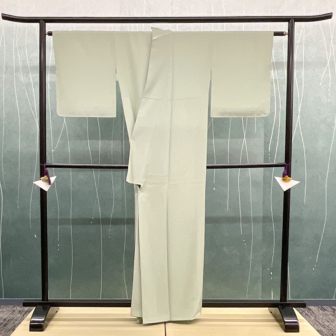 ｜適応身長 約161 cm リサイクル着物 鮫小紋 お稽古着 お茶席 しつけ糸つき 8300-00025