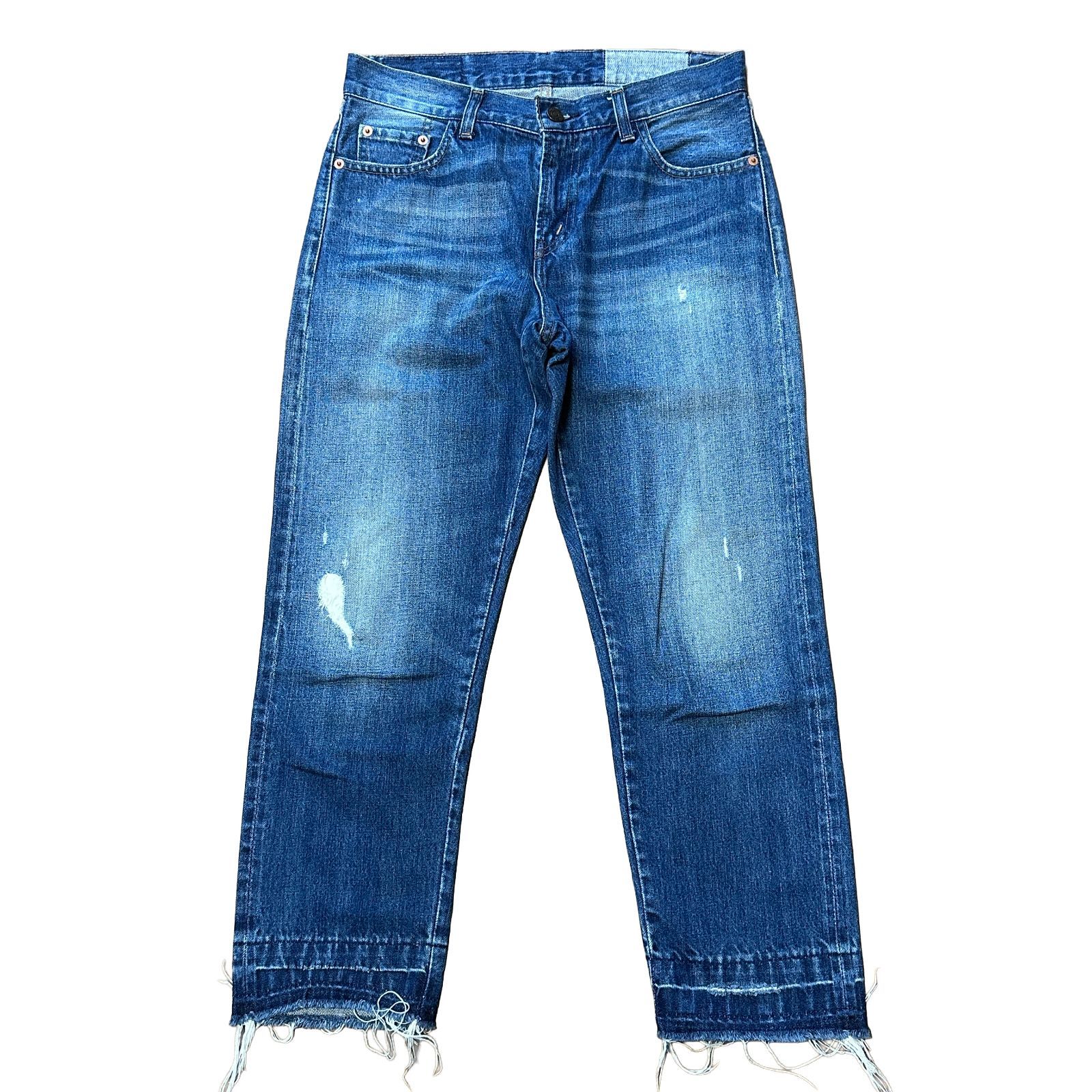 新品 Levi